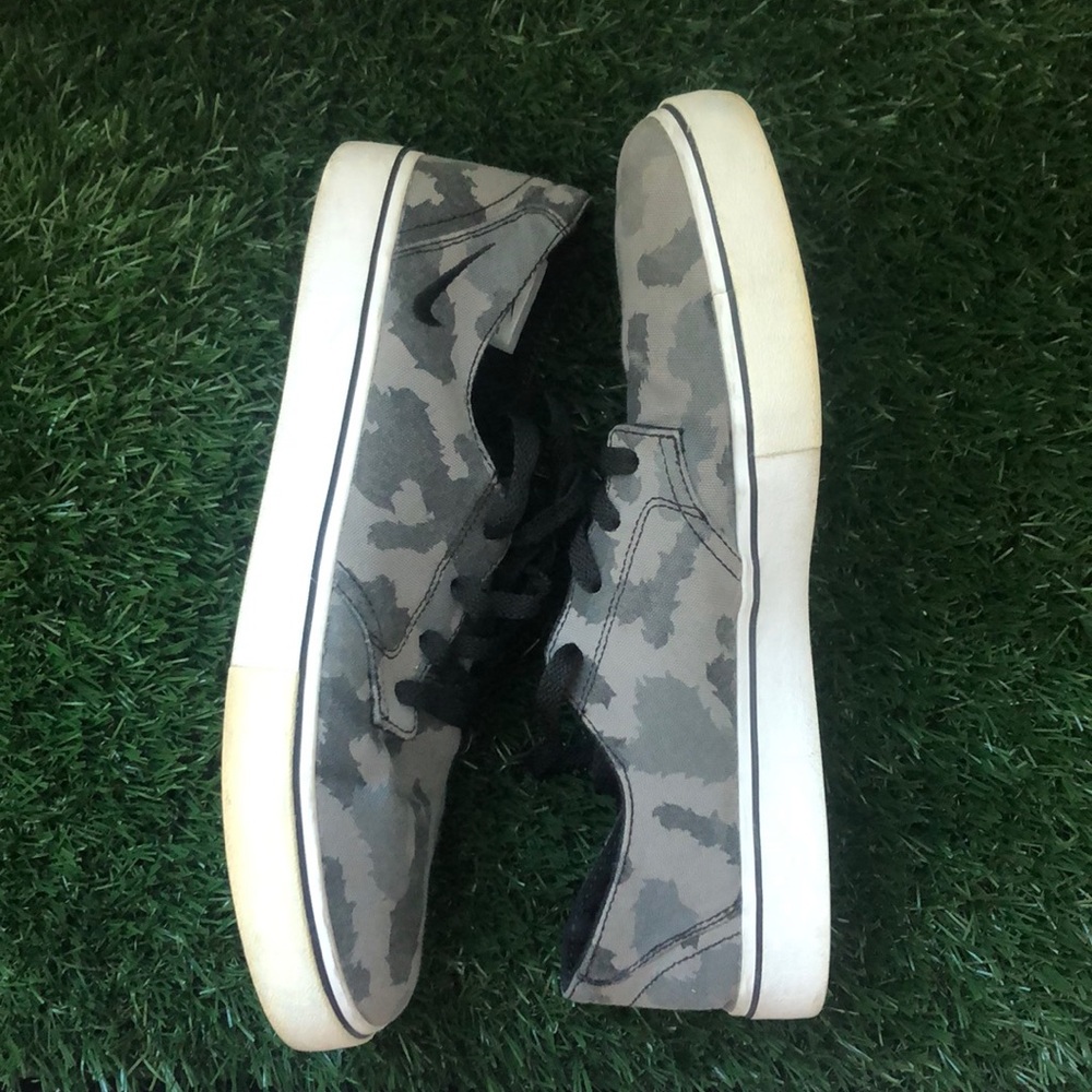 Nike SB Camo Skateboard Shoes